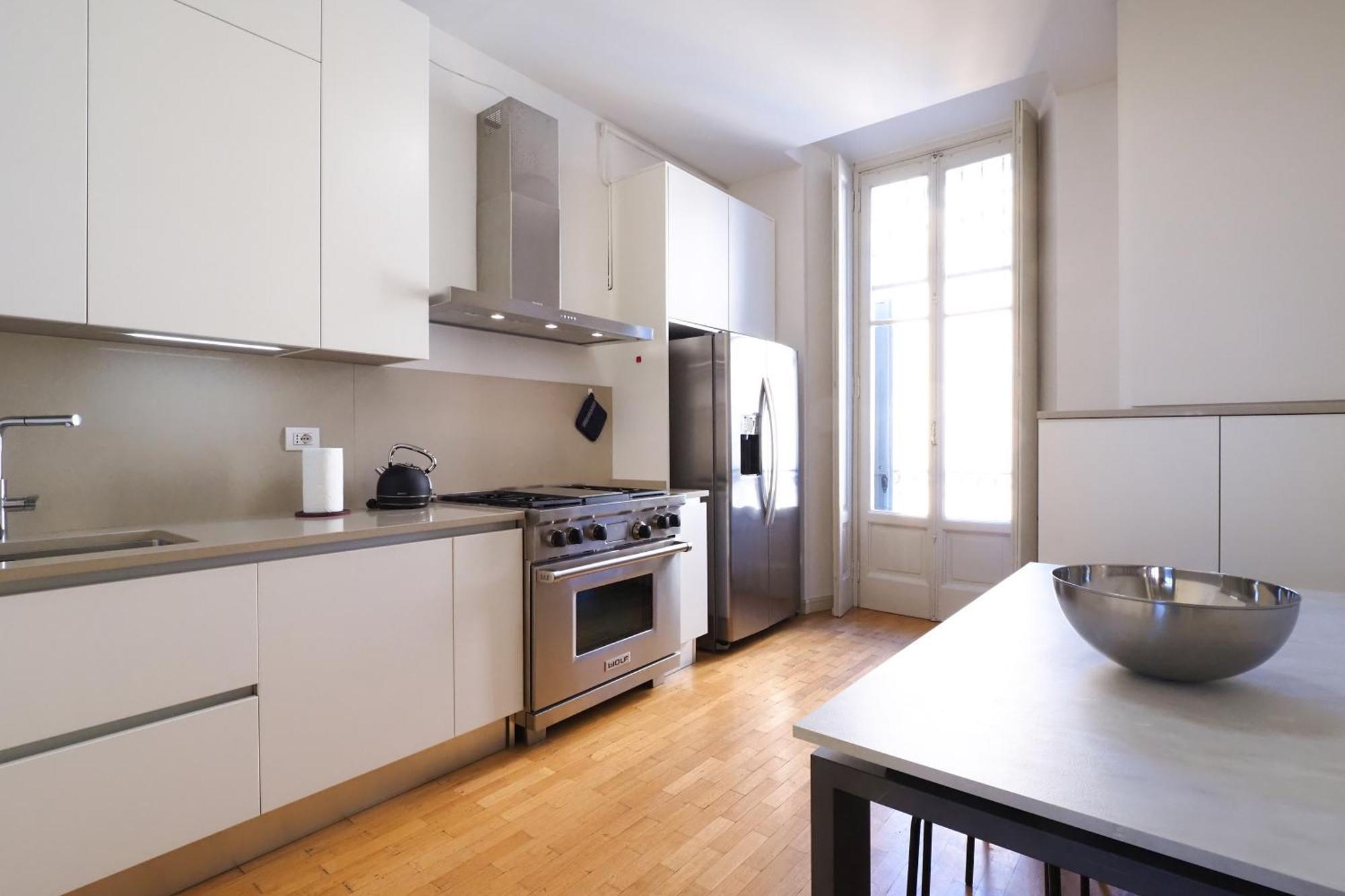 Contempora Serviced - Quadrilocale Pta Vercellina Mailand
